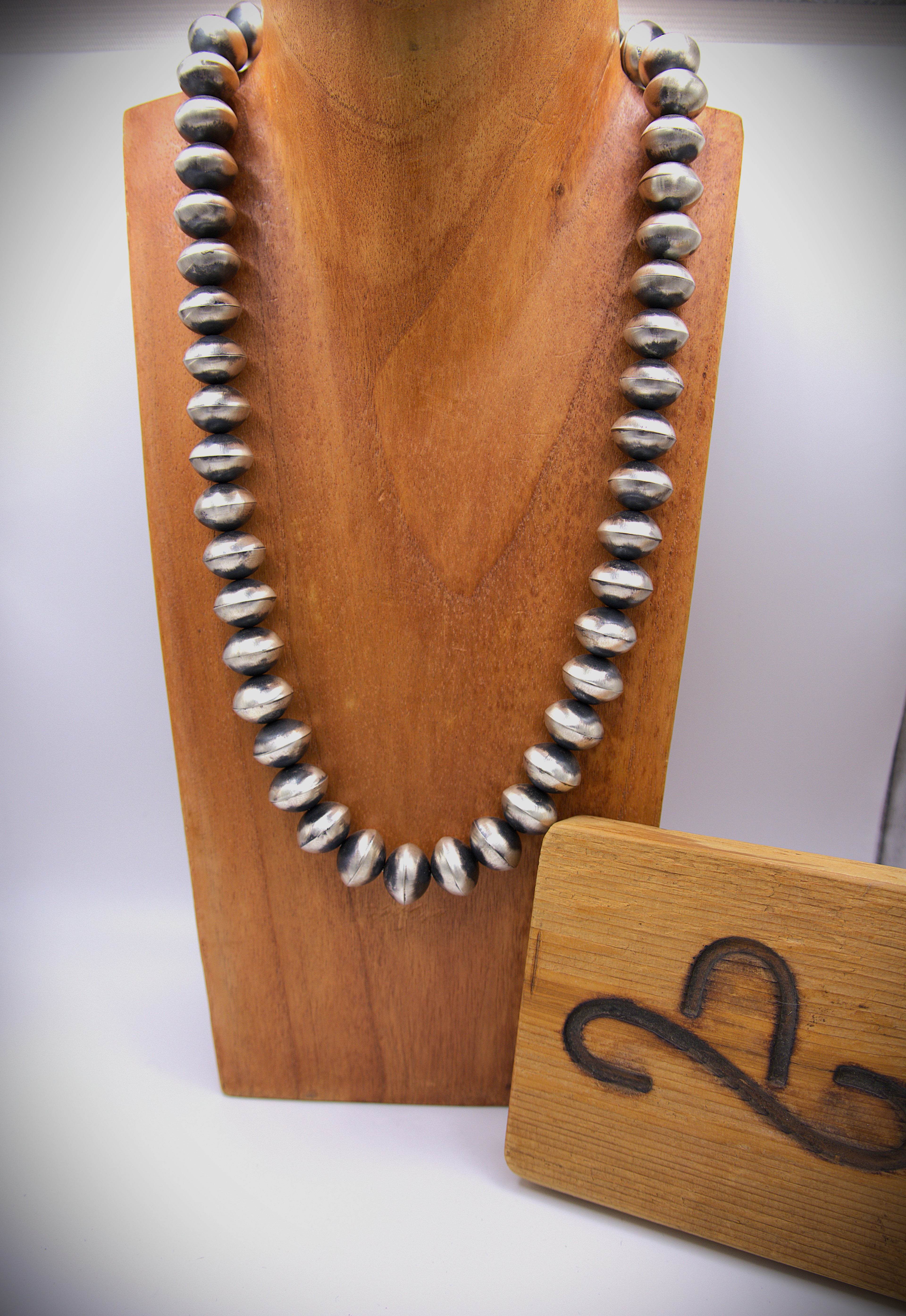 VB Pearls in 22"