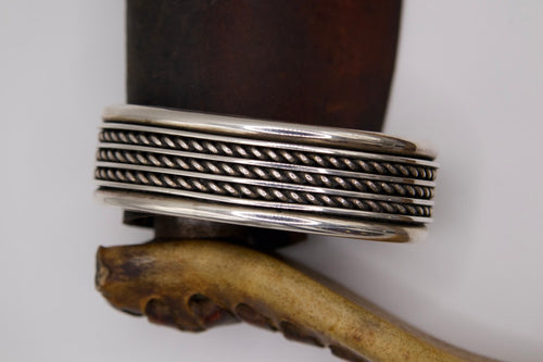 3 Twisted Wire Cuff