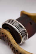 3 Twisted Wire Cuff