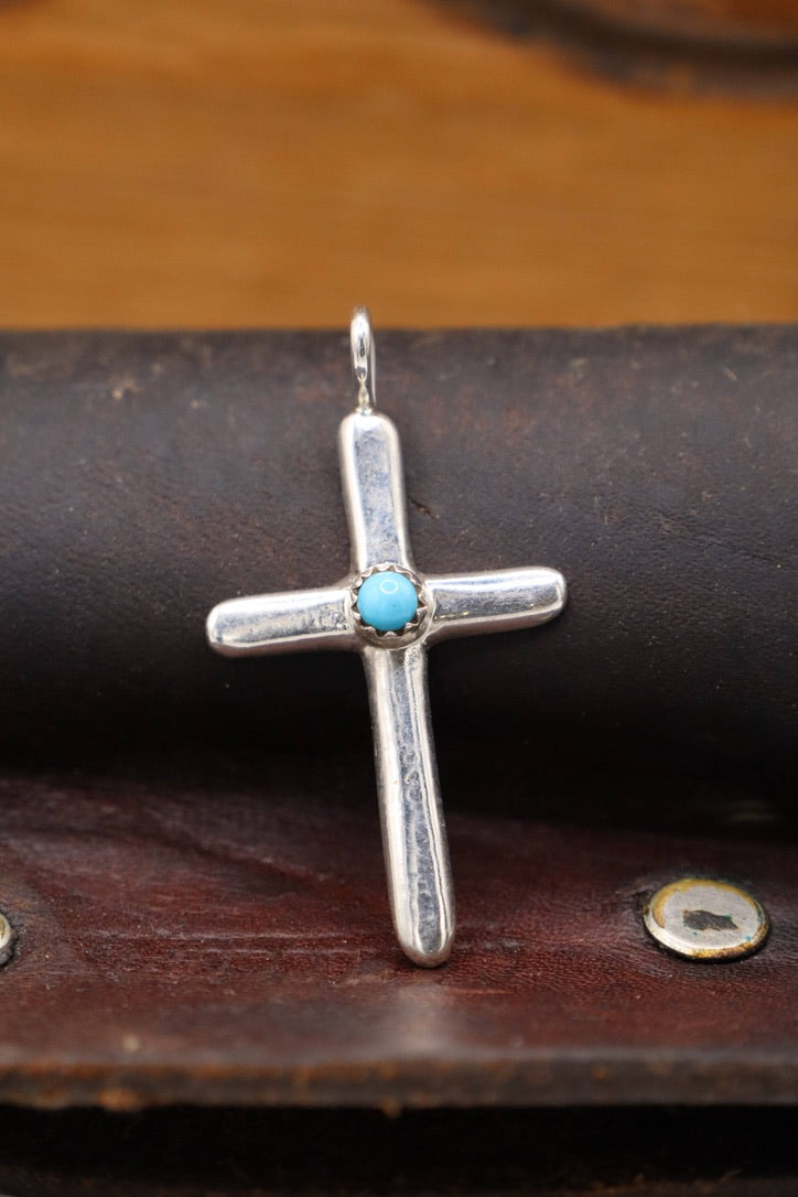 Smooth & SImple Cross Pendant