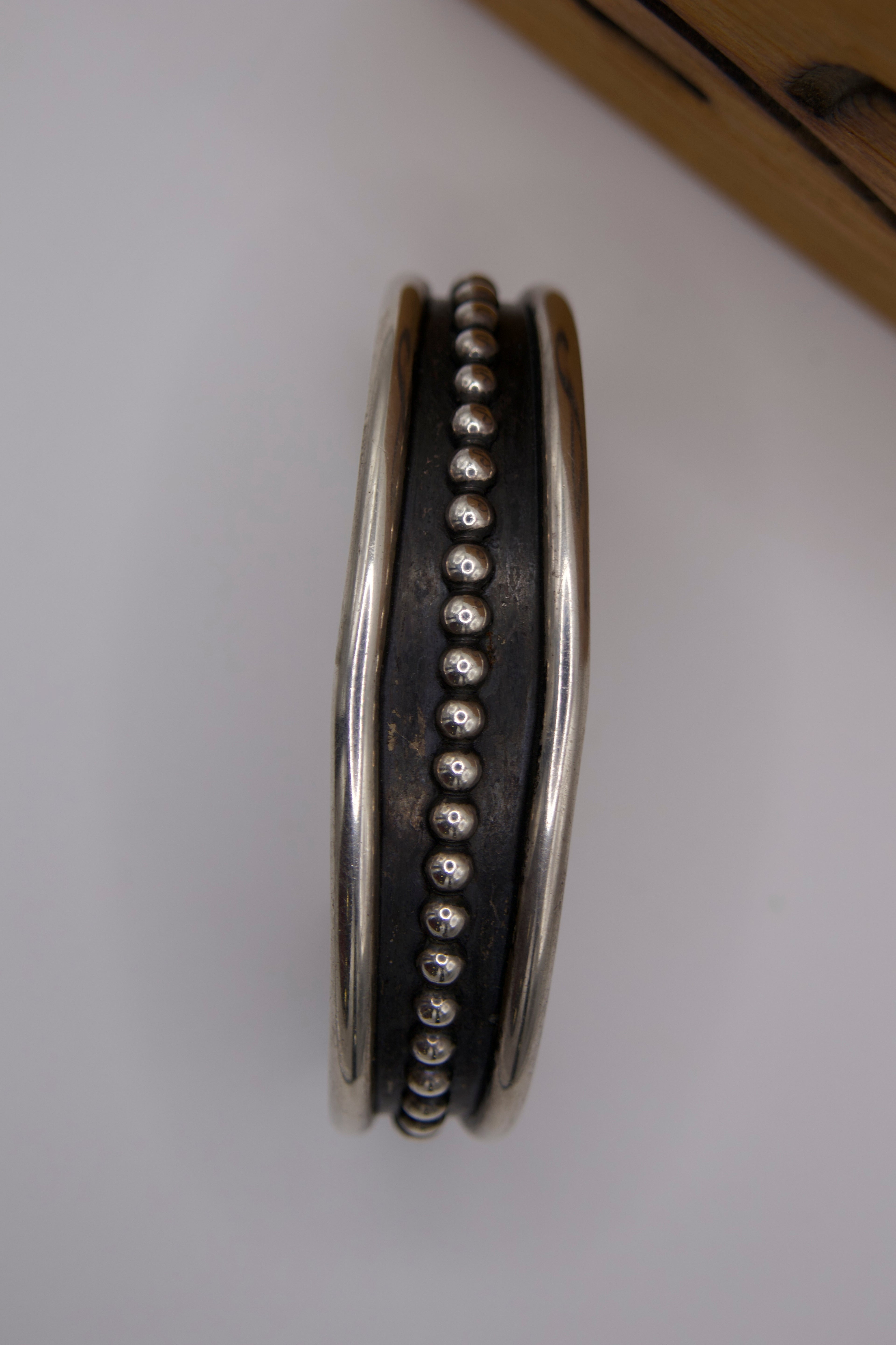 Hawk's Cuff