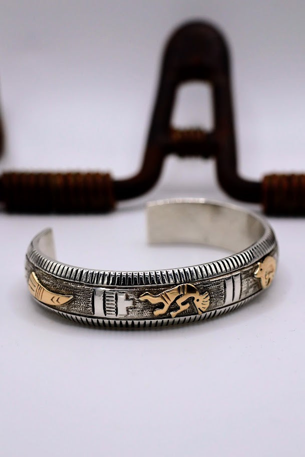 Eme'r Gold Cuff