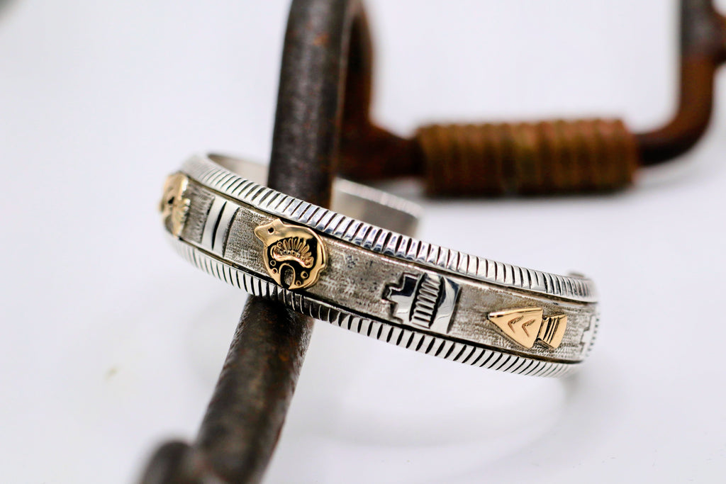 Eme'r Gold Cuff