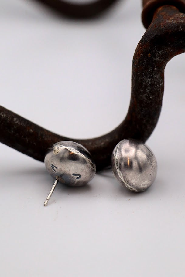 Sara's Pearl Studs
