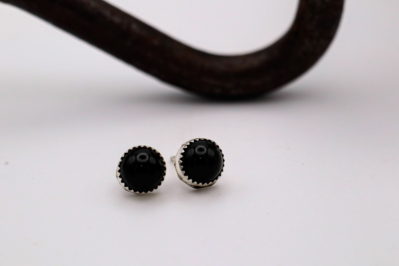 Onyx Circle Studs